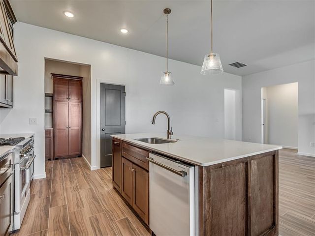 5101 Misty Wood Lane, Mustang, OK 73064