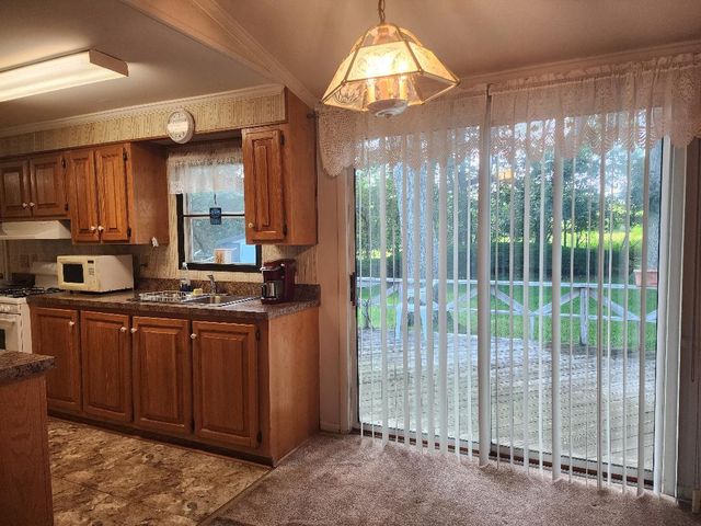 1407 Middle Road 48, Calverton, NY 11933