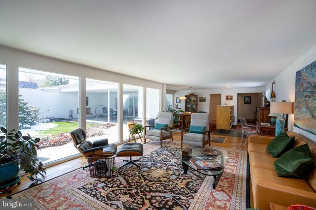 327 ARBOR WAY, State College, PA 16803