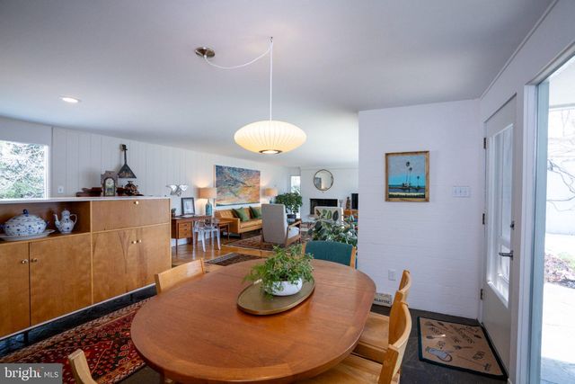 327 ARBOR WAY, State College, PA 16803