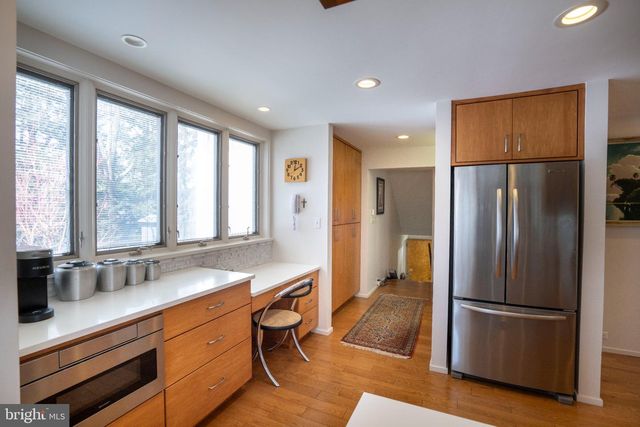 327 ARBOR WAY, State College, PA 16803