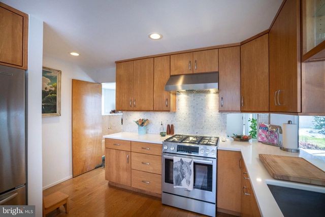 327 ARBOR WAY, State College, PA 16803