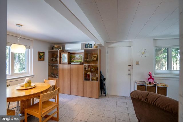 327 ARBOR WAY, State College, PA 16803