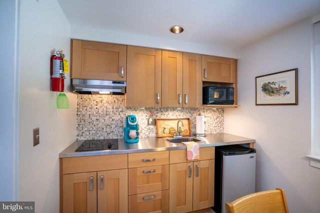 327 ARBOR WAY, State College, PA 16803