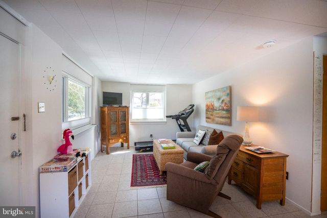 327 ARBOR WAY, State College, PA 16803