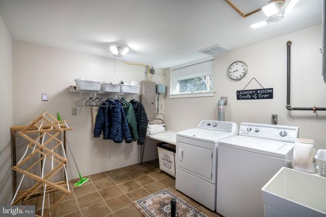 327 ARBOR WAY, State College, PA 16803