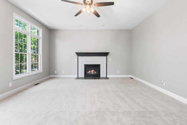 720 Broomtail Lane, Hebron, KY 41048