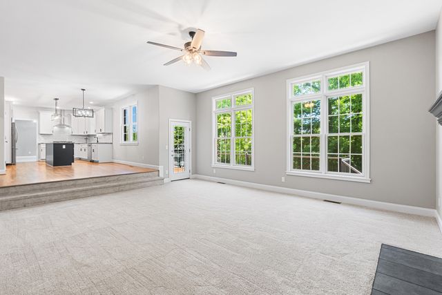 720 Broomtail Lane, Hebron, KY 41048