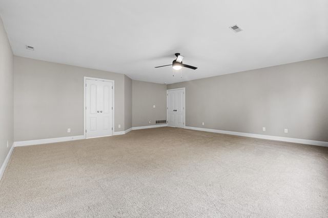 720 Broomtail Lane, Hebron, KY 41048