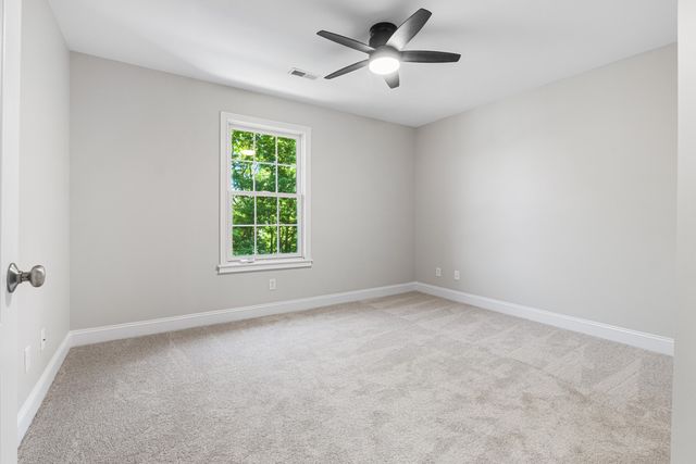 720 Broomtail Lane, Hebron, KY 41048