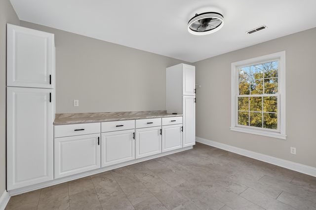 720 Broomtail Lane, Hebron, KY 41048