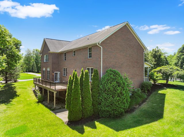 720 Broomtail Lane, Hebron, KY 41048