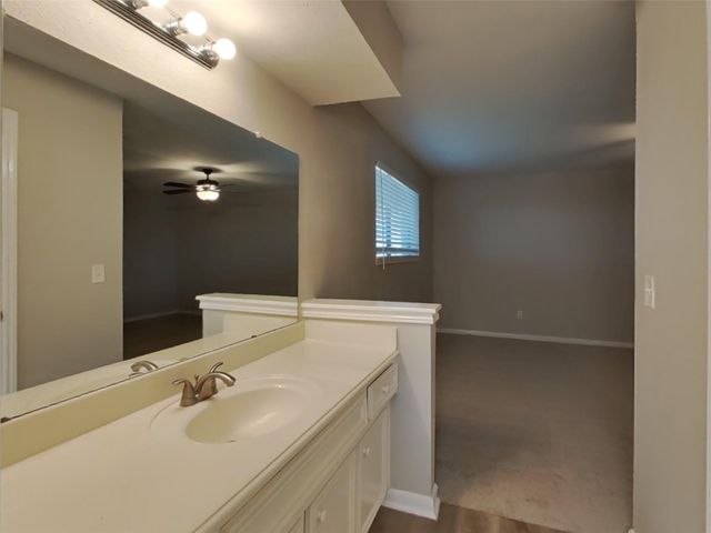 3815 Shadow Trail, Houston, TX 77084