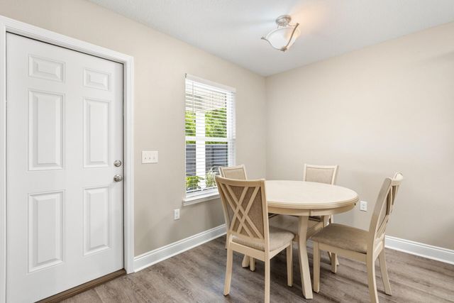 3172 Main Street, Crestview, FL 32539