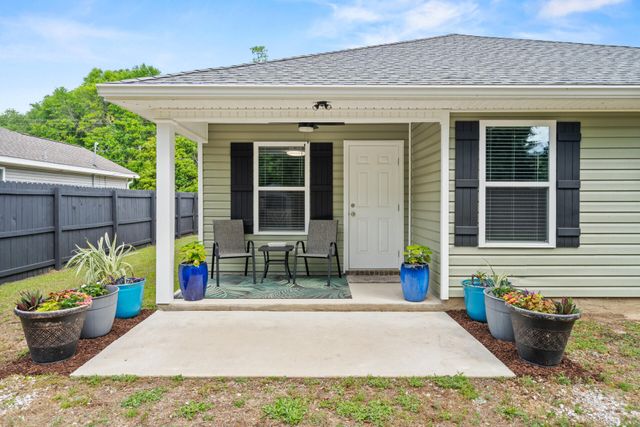 3172 Main Street, Crestview, FL 32539