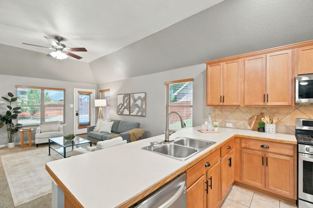 13533 Quail View Drive, Fort Worth, TX 76052