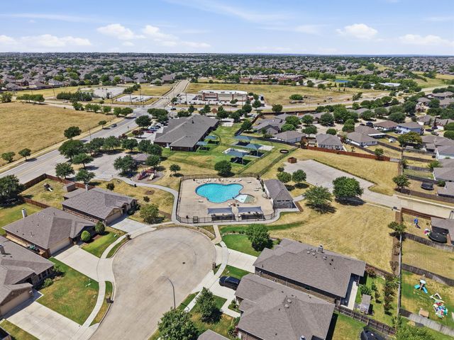 13533 Quail View Drive, Fort Worth, TX 76052