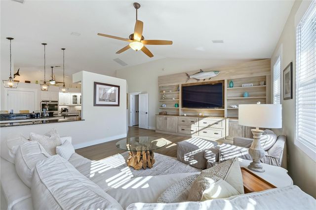 978 BOUNDARY BOULEVARD, Rotonda West, FL 33947