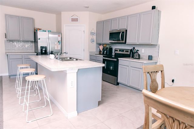 791 AUBURN GROVE COURT, Auburndale, FL 33823