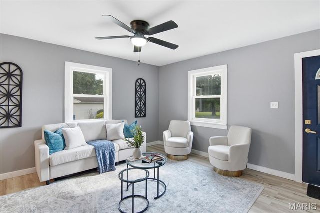 106 Guinzy Hill, Collinsville, IL 62234