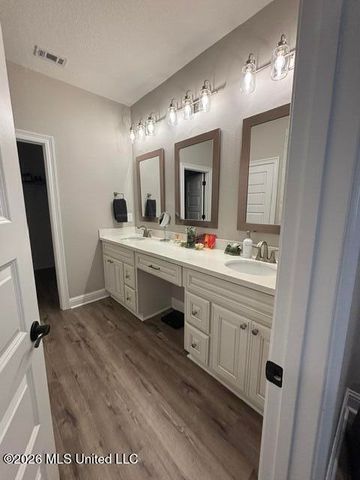 6777 Maurepas Circle, Ocean Springs, MS 39564
