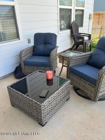 6777 Maurepas Circle, Ocean Springs, MS 39564
