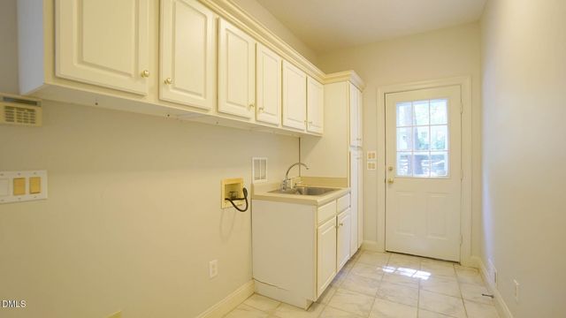 1420 Nc-98, Spring Hope, NC 27882