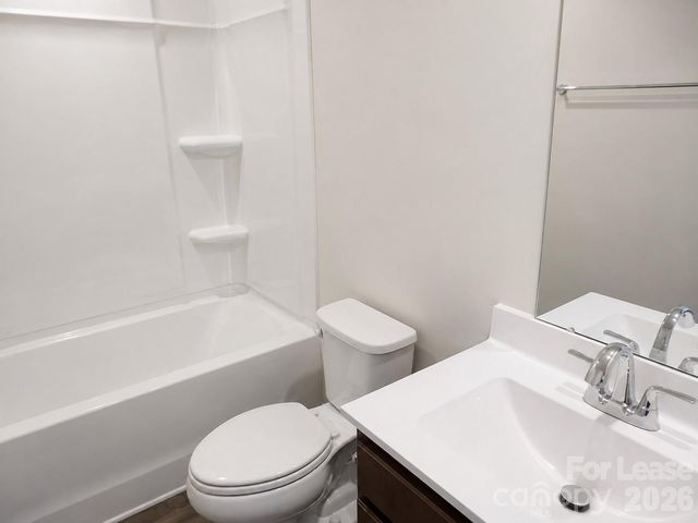4018 Drakeford Towns Alley, Charlotte, NC 28208