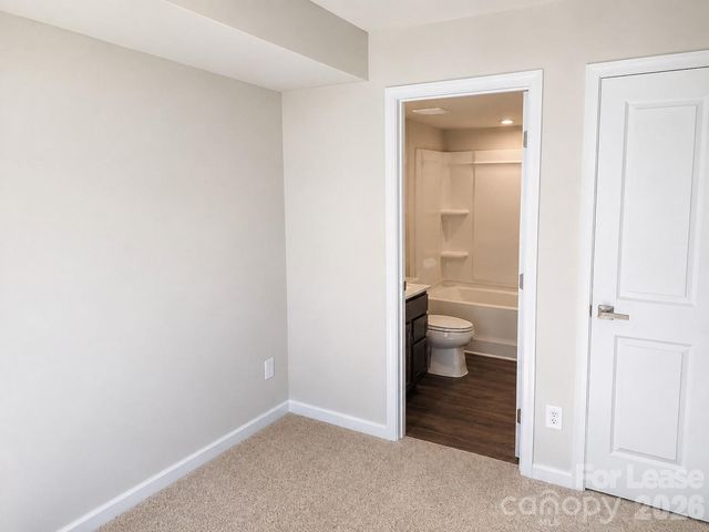 4018 Drakeford Towns Alley, Charlotte, NC 28208