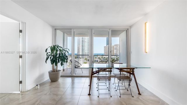 121 Golden Isles Dr 803, Hallandale Beach, FL 33009