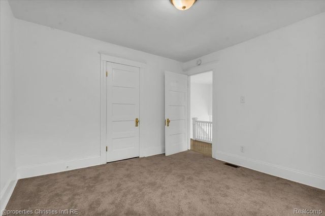3738 Seneca Street, Detroit, MI 48214