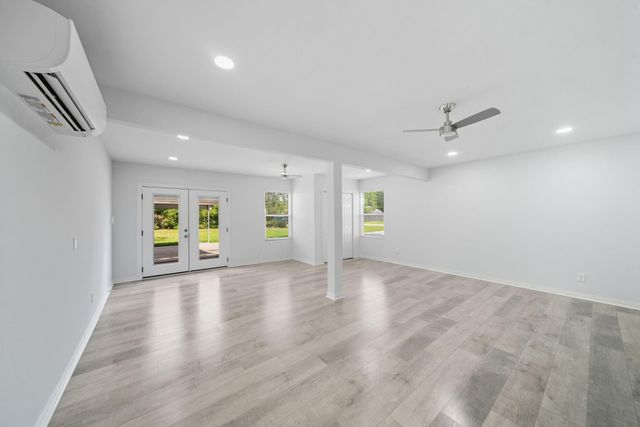 3731 Indian Mound Trail, Crosby, TX 77532