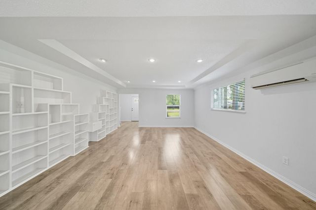 3731 Indian Mound Trail, Crosby, TX 77532