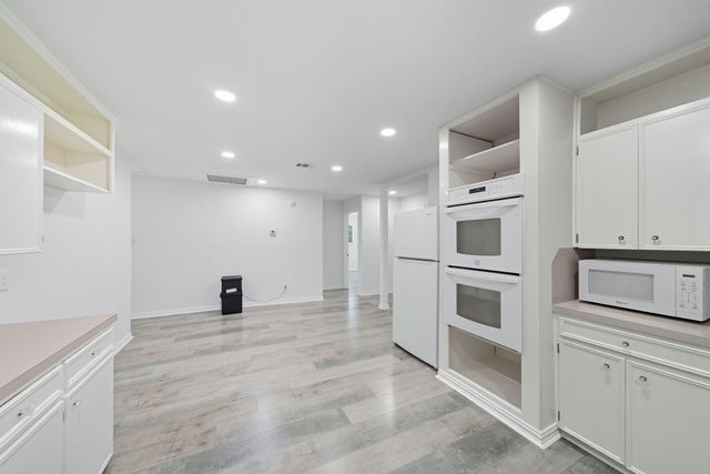 3731 Indian Mound Trail, Crosby, TX 77532