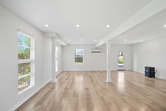 3731 Indian Mound Trail, Crosby, TX 77532