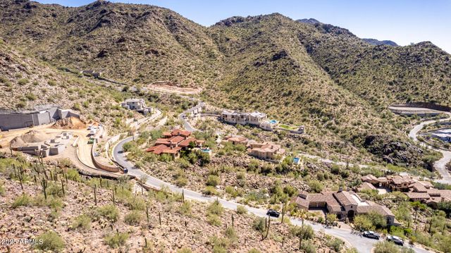 11400 E HIDEAWAY Lane 1871, Scottsdale, AZ 85255