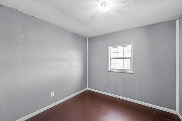 9205 W State Highway 31, Corsicana, TX 75110