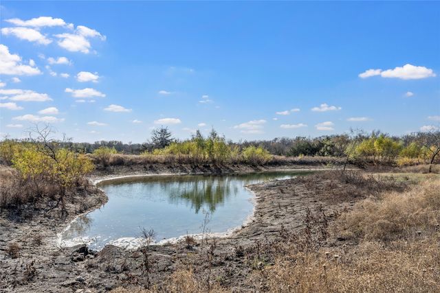 9205 W State Highway 31, Corsicana, TX 75110