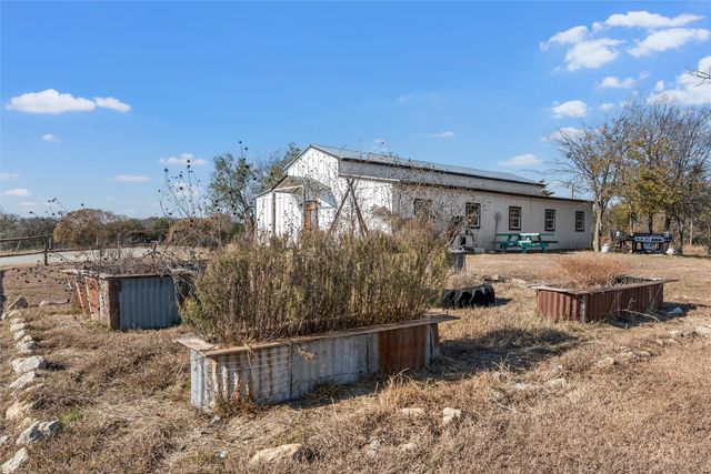 9205 W State Highway 31, Corsicana, TX 75110