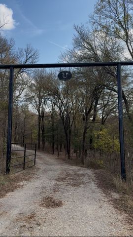 9205 W State Highway 31, Corsicana, TX 75110