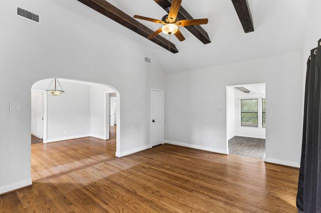364 Ponderosa LOOP, Paige, TX 78659