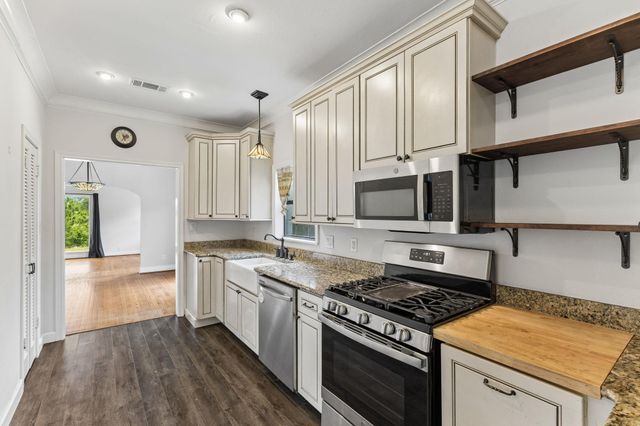 364 Ponderosa LOOP, Paige, TX 78659