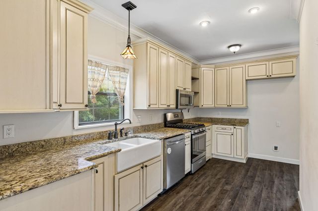 364 Ponderosa LOOP, Paige, TX 78659
