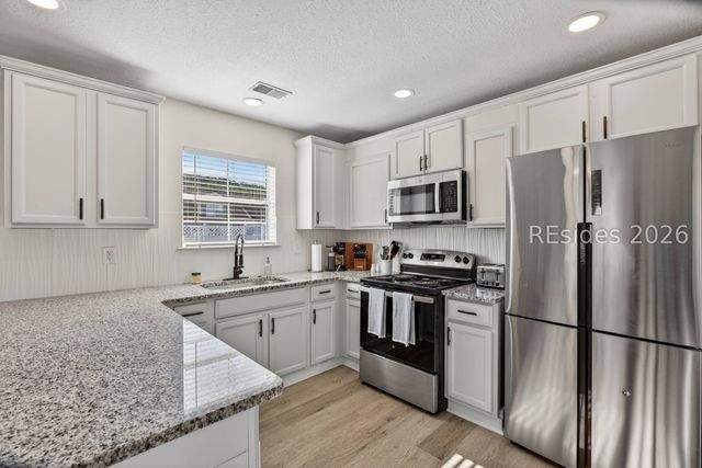 225 University Pkwy, Bluffton, SC 29909