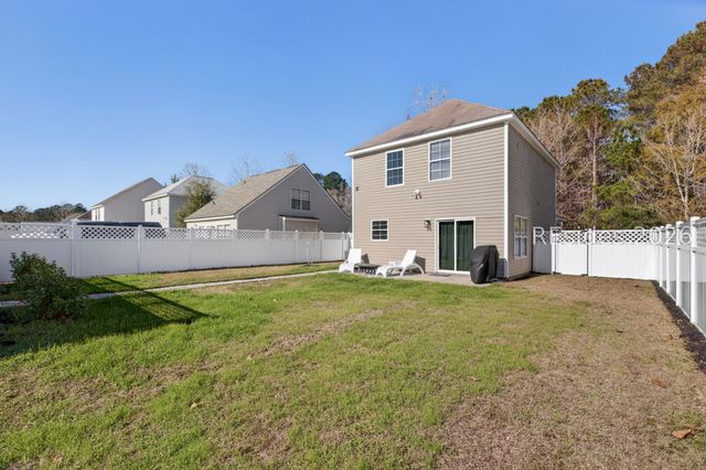 225 University Pkwy, Bluffton, SC 29909