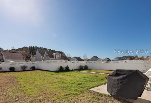 225 University Pkwy, Bluffton, SC 29909