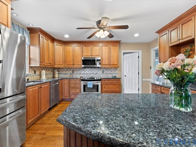 14503 Charlemagne Ct, Midlothian, VA 23114