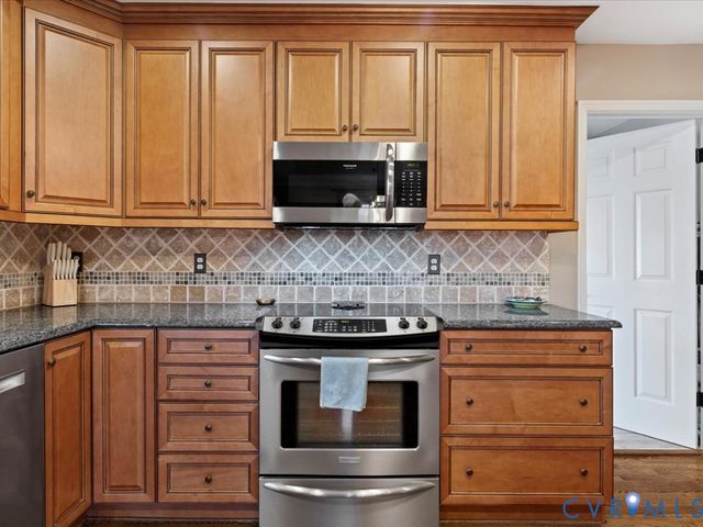 14503 Charlemagne Ct, Midlothian, VA 23114