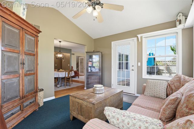 1503 E Reid Road, Grand Blanc Charter Township, MI 48439