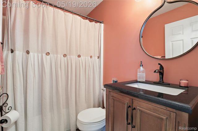 1503 E Reid Road, Grand Blanc Charter Township, MI 48439